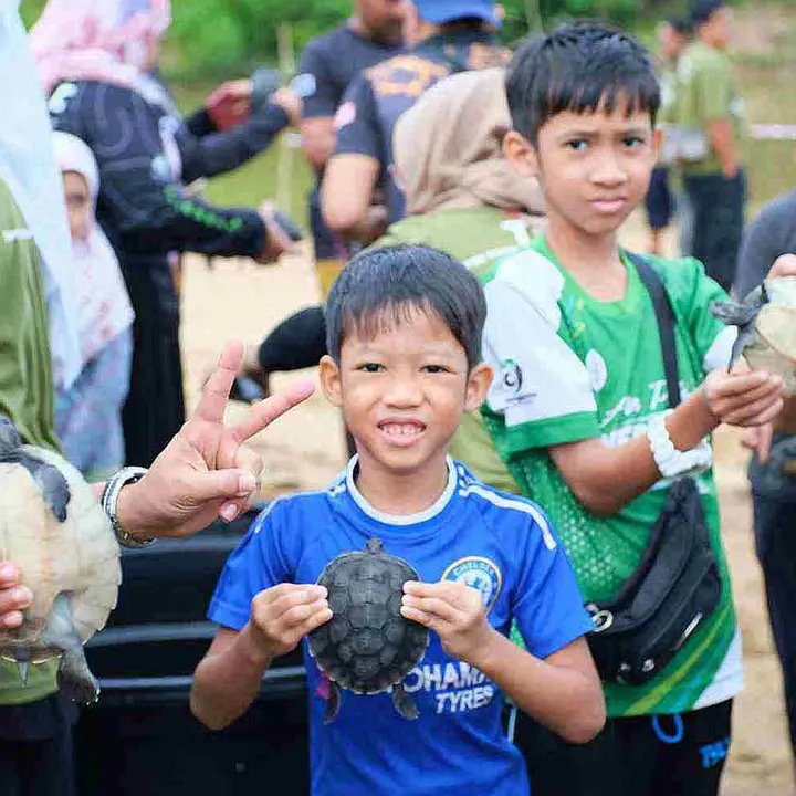 Biggest River-Terrapin Release Hatches Hope In Kemaman